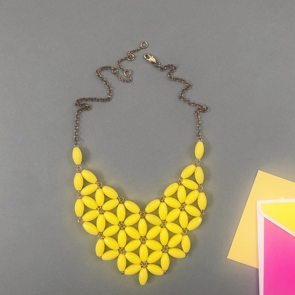 Yellow Cascade Bib Necklace - Picture 4 of 7